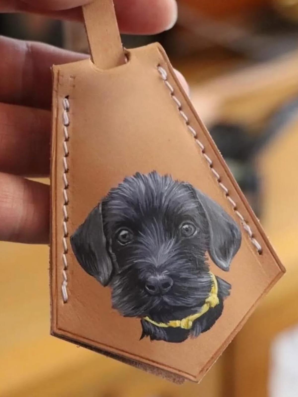 Hand-painted Leather Pet Portrait Bag Charm – Personalized Keychain Gift