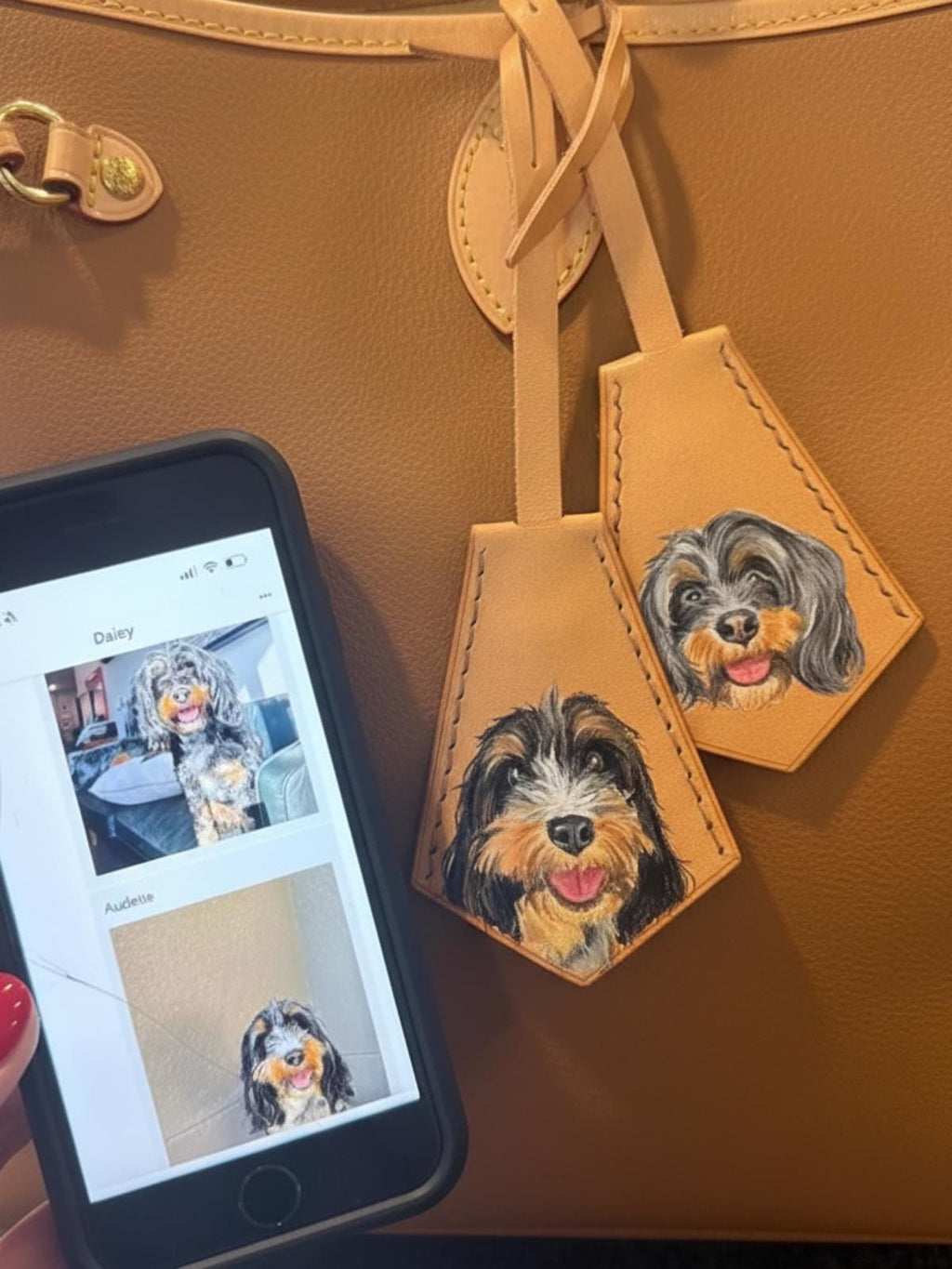 Hand-painted Leather Pet Portrait Bag Charm – Personalized Keychain Gift